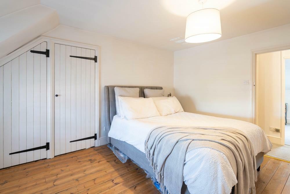 DSC01010 - 800px.jpg