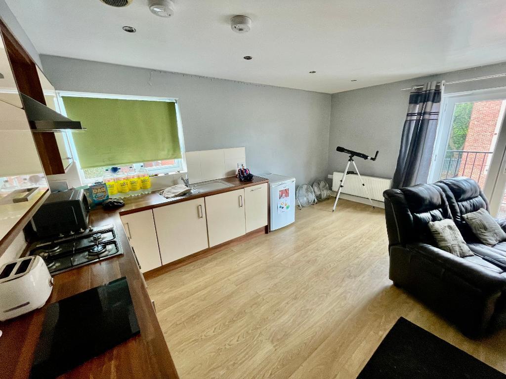 Living/Kitchen