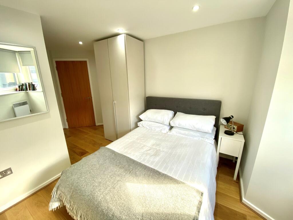 SH19 Bedroom