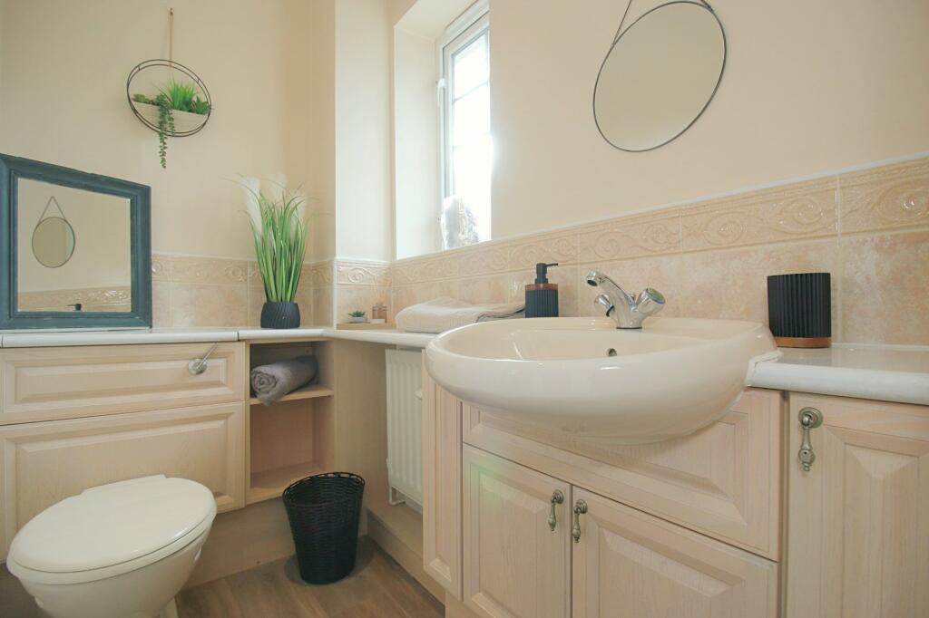 Ensuite