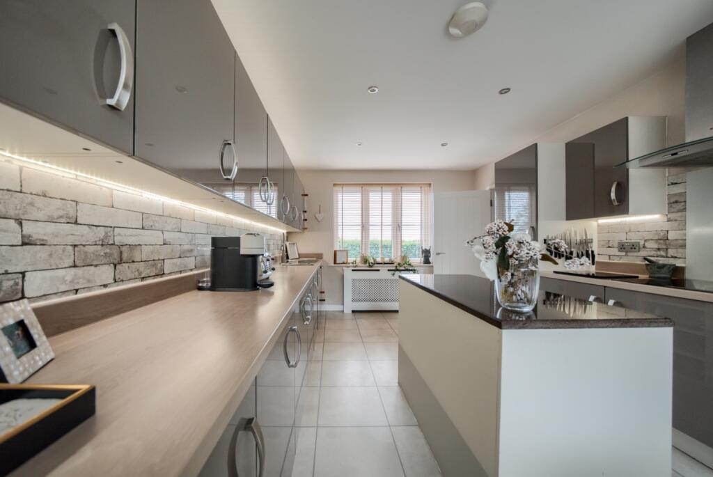 XT5A0662-HDR(3)