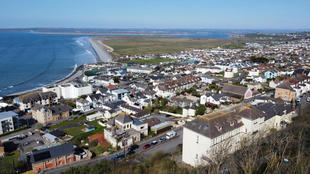 PHOTO-2025-04-08-16-10-48 (6).jpg