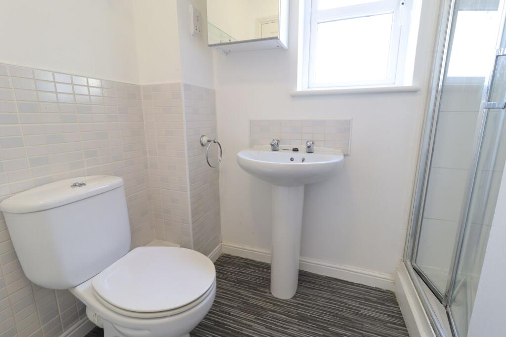 Master Bedroom En-Suite