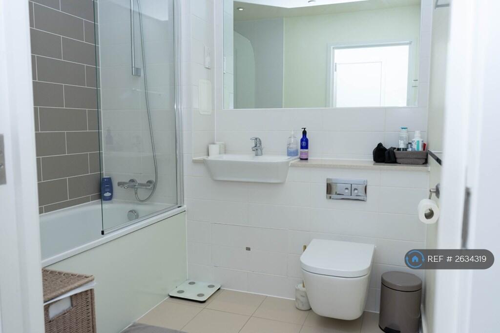 Main Bathroom