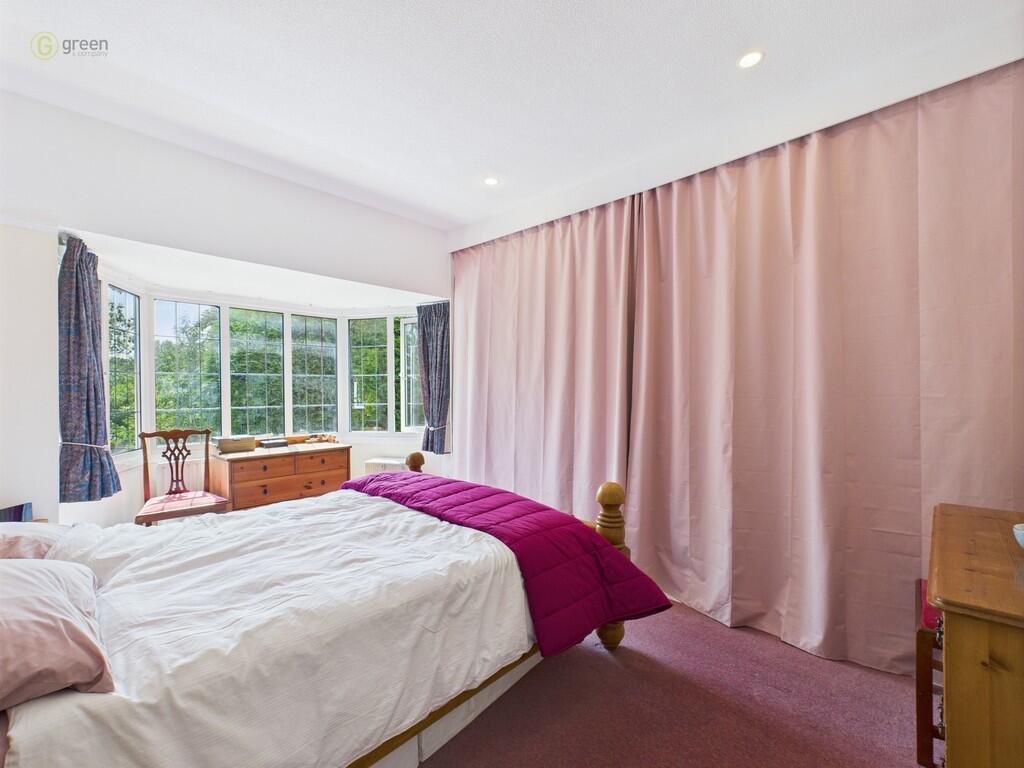 CAM03830G0-PR0198...