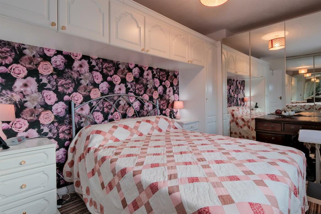 013-35 Greenfield Road, Carluke, ML85DA.jpg