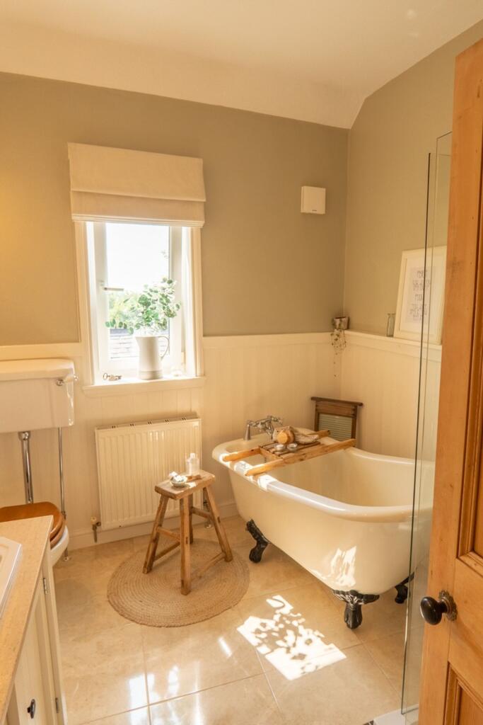 Elegant Period-Style Bathroom