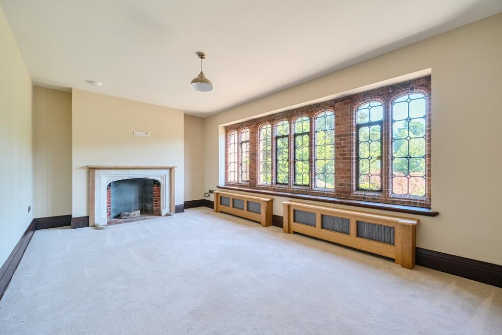 1293650-28-682503...