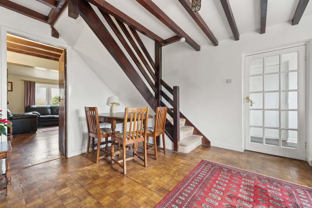 125 Hermitage Roa...