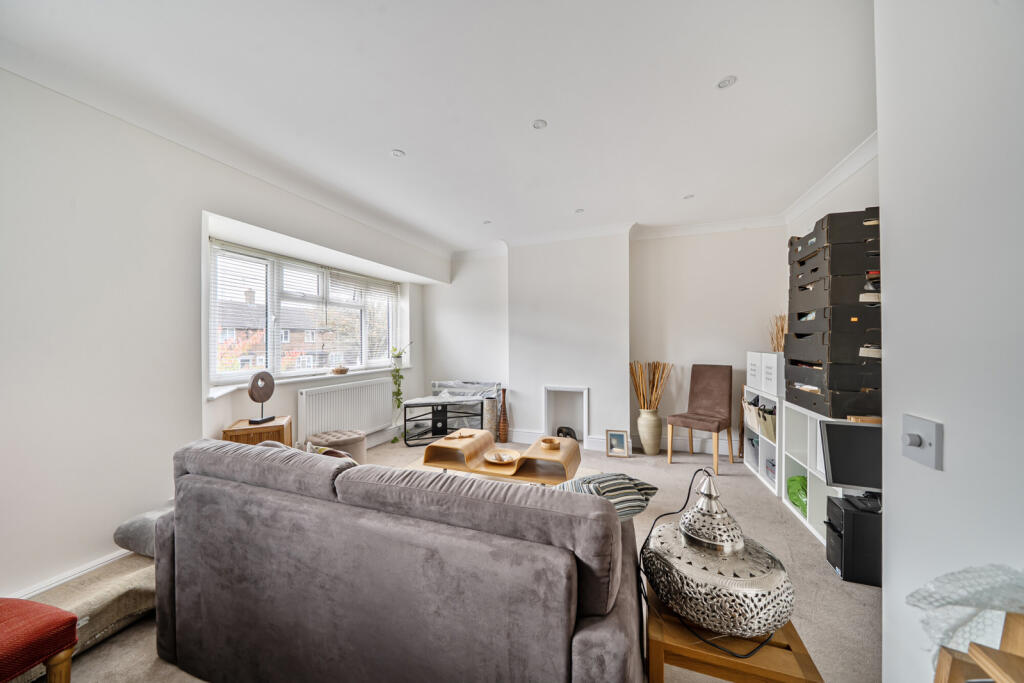 1369665-3-68f2198...