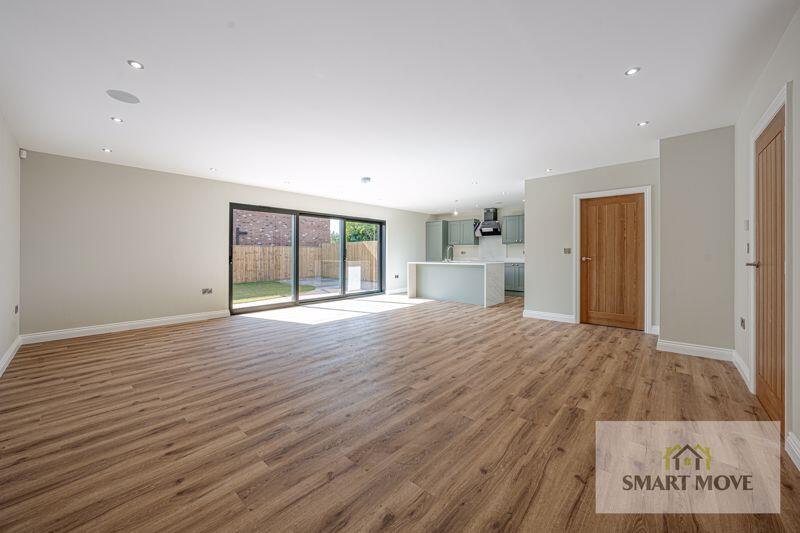 Open Plan Kitchen &amp; Family Room