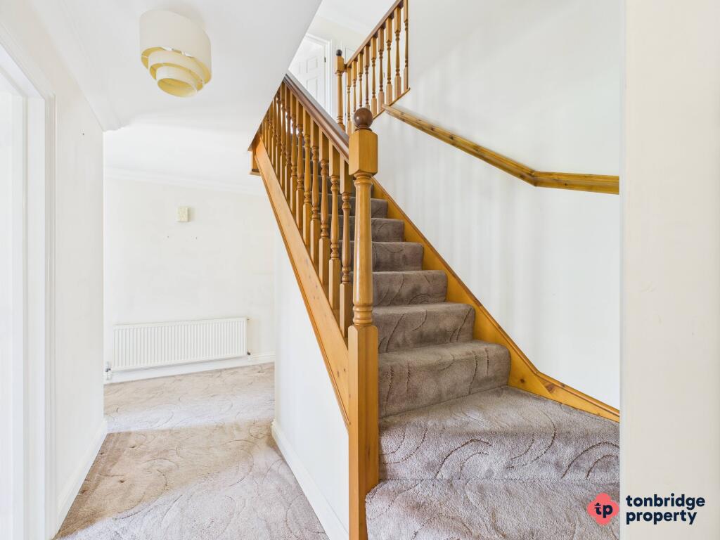 CAM03742G0-PR0023-STILL035