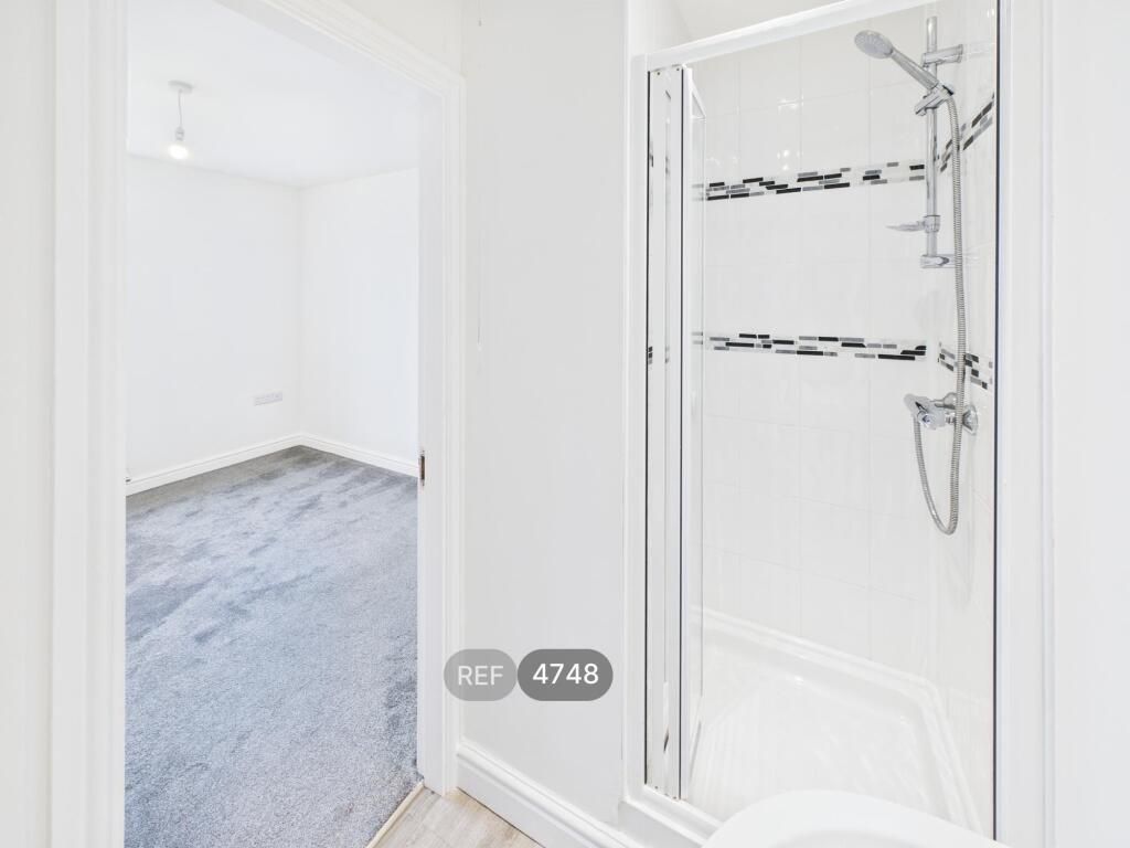 En suite bathroom