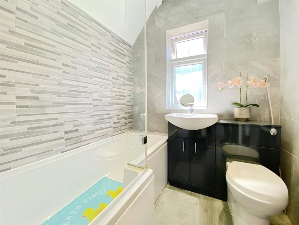 Bathroom W/C