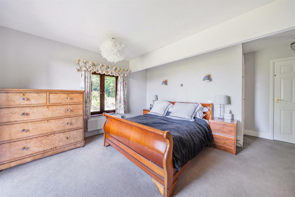 main bedroom.jpg