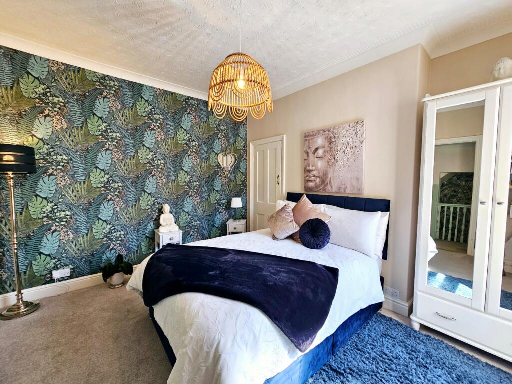 039d4939-643c-41e7-9ee7-7dafe91a338e