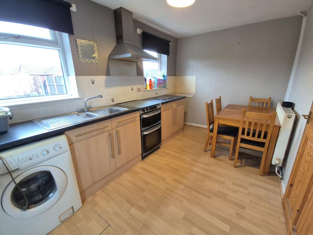 Kitchen/Dining Room