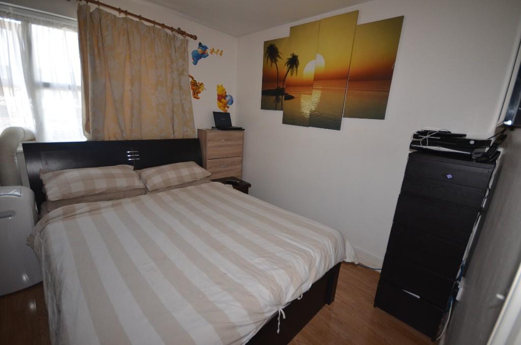 Bedroom (1) 