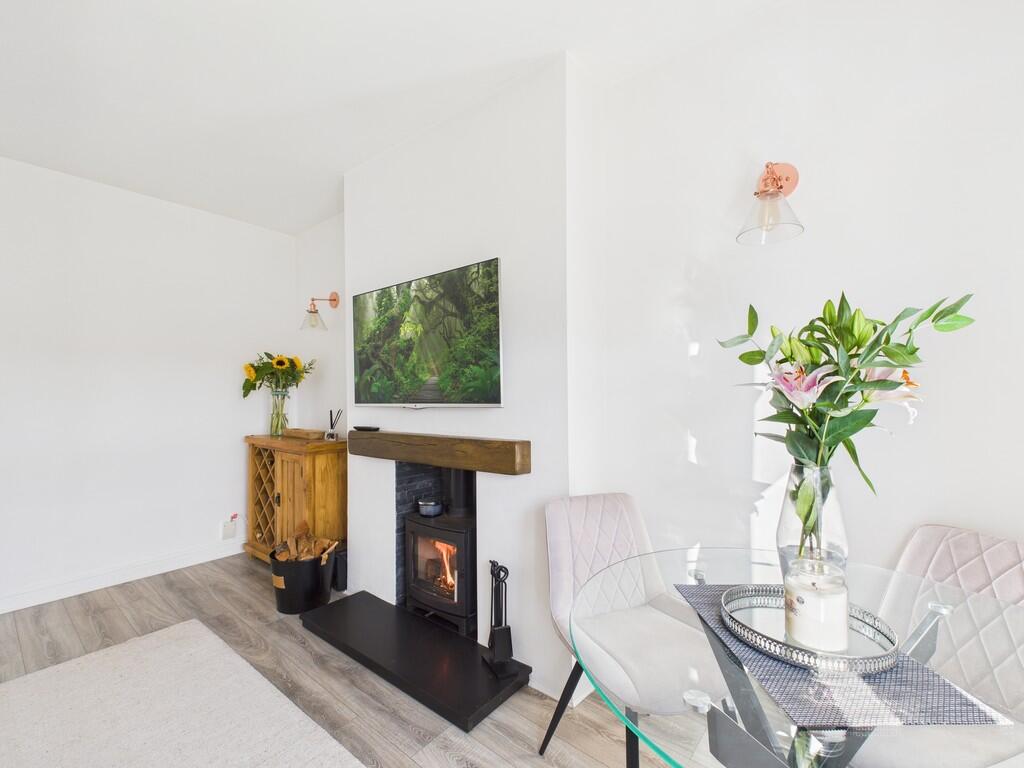 CAM05526G0-PR0038...