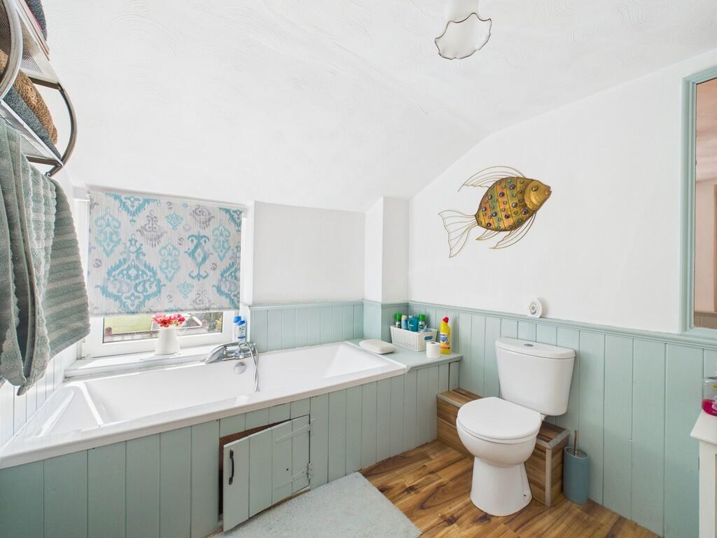 CAM02089G0-PR0524...