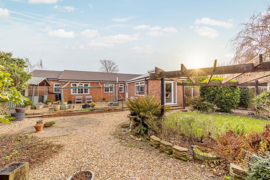 Tudor Lodge (Bicker)-11