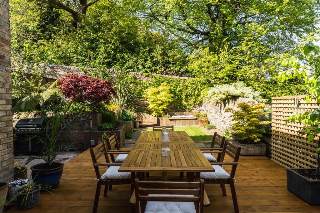 Exterior and Gardens