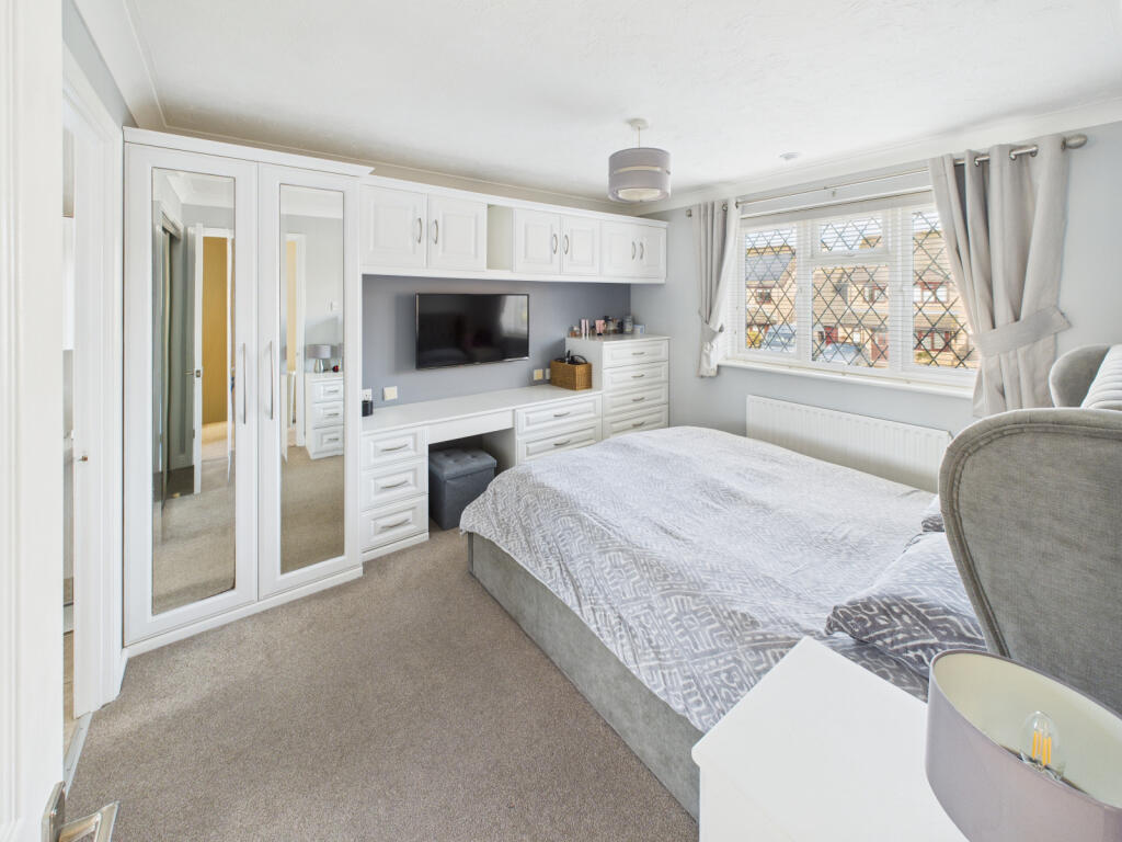 Galleon Close, Warsash, SO31