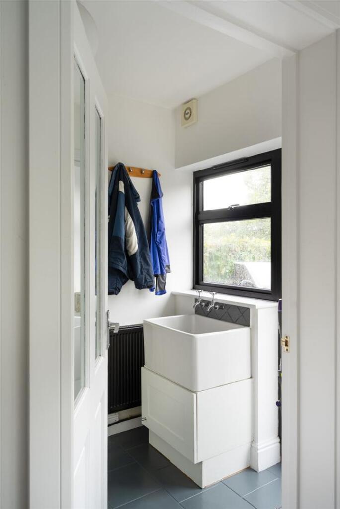 Laundry utility room