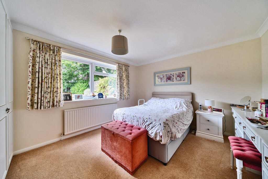 1316691-18-685d3a...