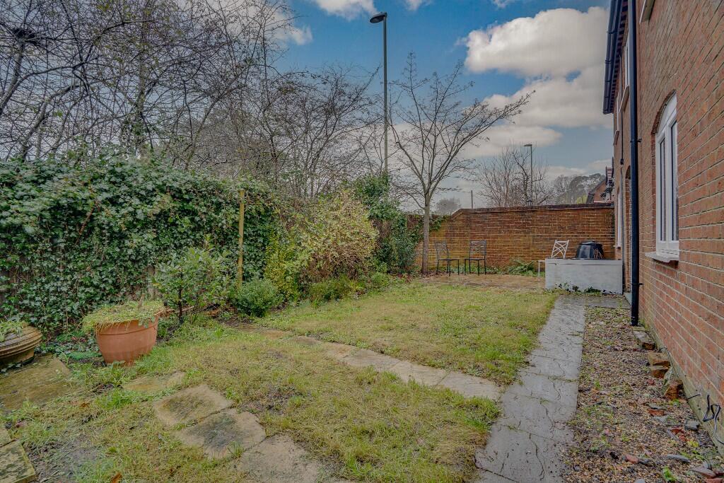 GARDEN