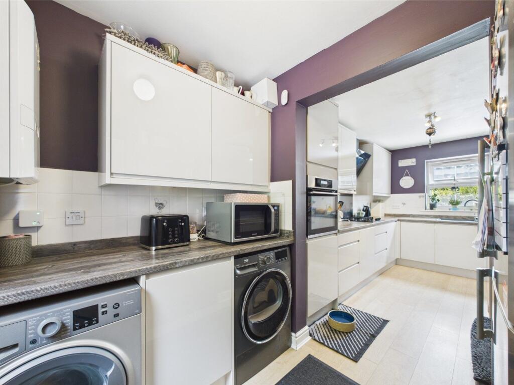 Kitchen/Utility Room