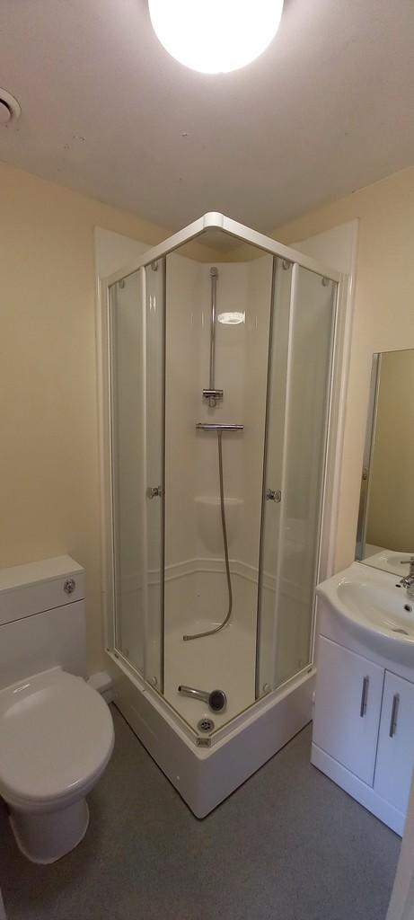 room 1 en-suite