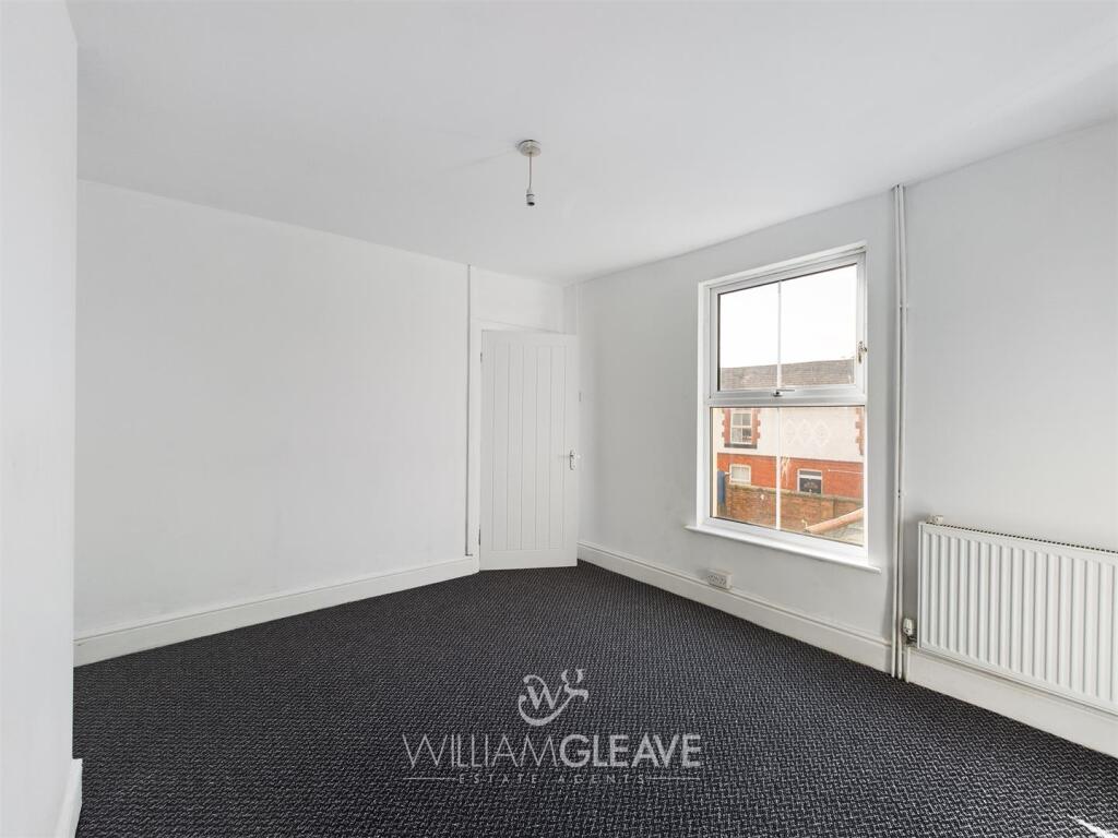 CAM01640G0-PR0009-ST