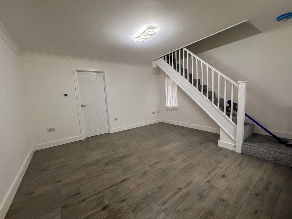 38ba2cea-8dd0-472...