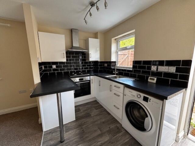 2a kitchen 2