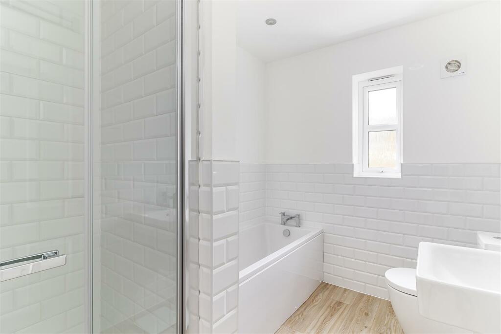 Bathroom - A.jpg