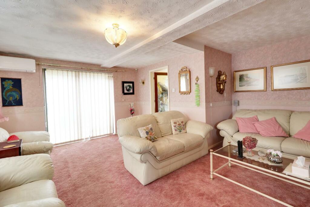 Living Room.jpg