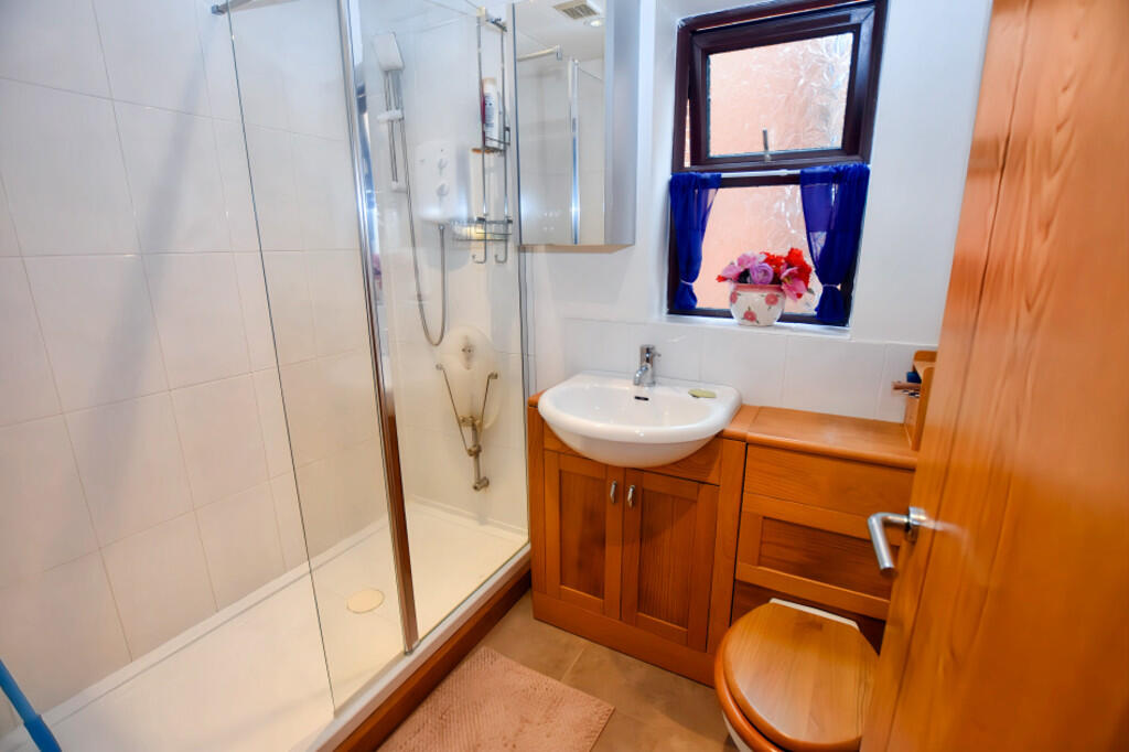 Shower Room 1