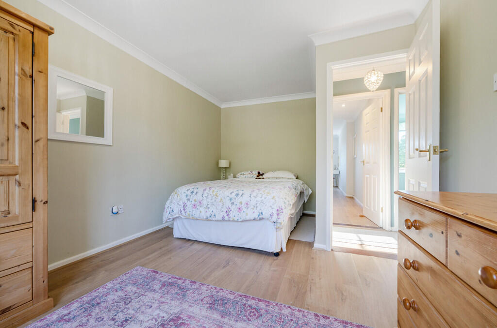 1356064-10-68d11b...