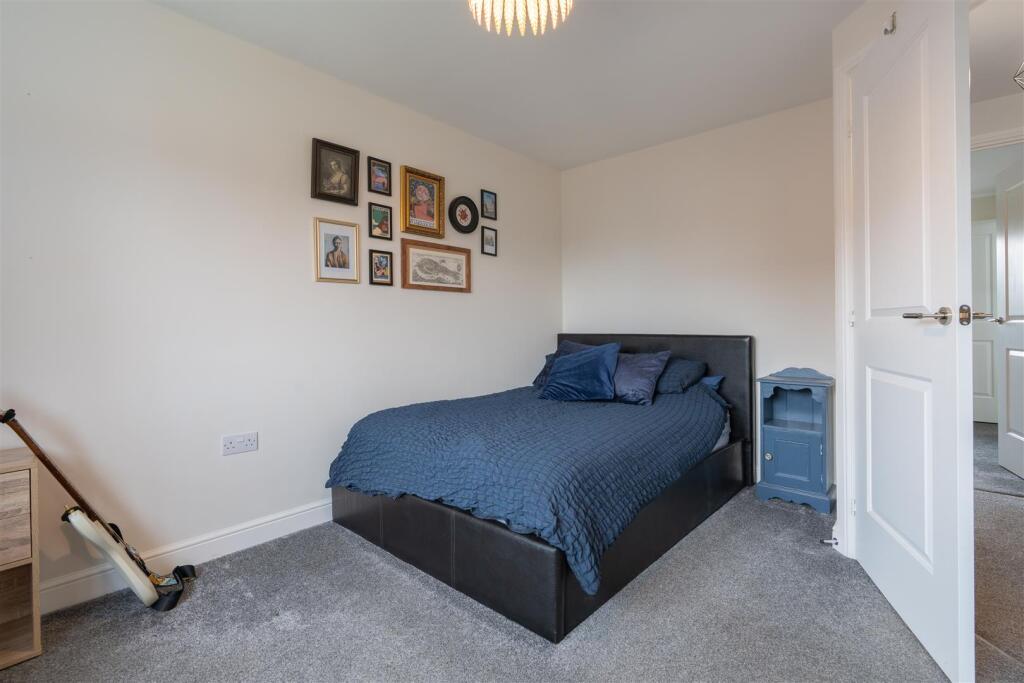 1 Beaufort Close-029.JPG