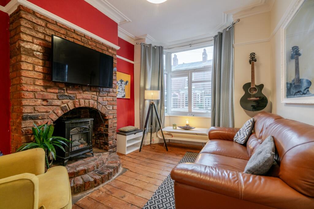 Somerset Place - Living Room - EweMove Sale