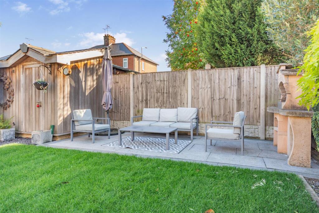 8666143-exterior05.jpg