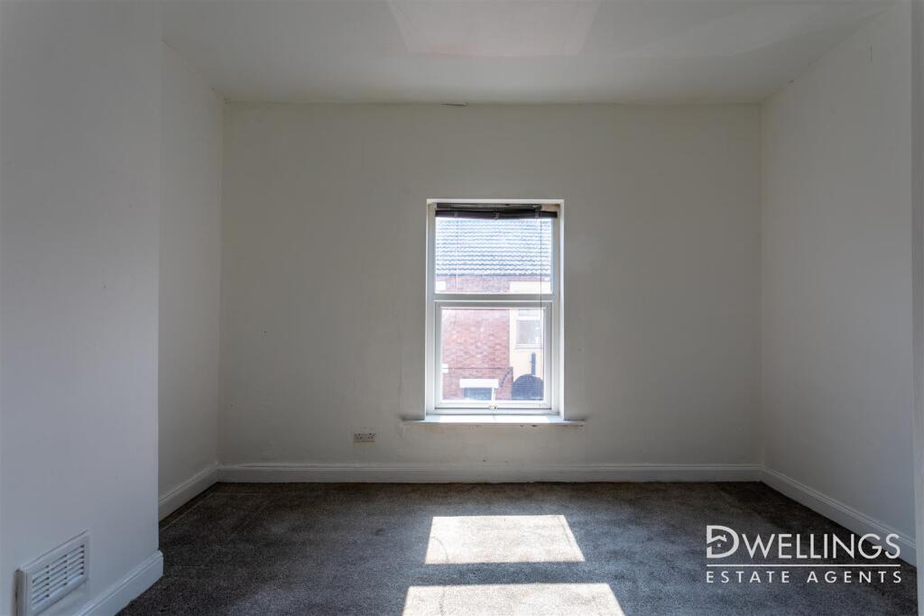 DWELEST - 26 Ordish Street, DE14 3SA-0018.jpg