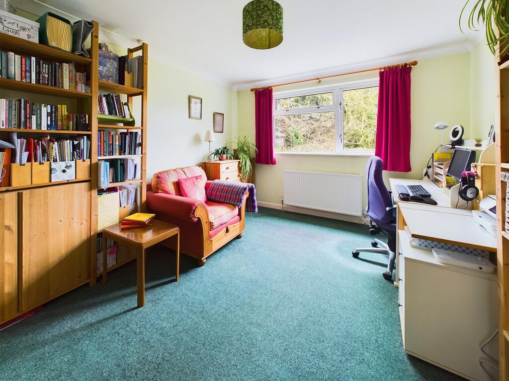 CAM05130G0-PR0005...