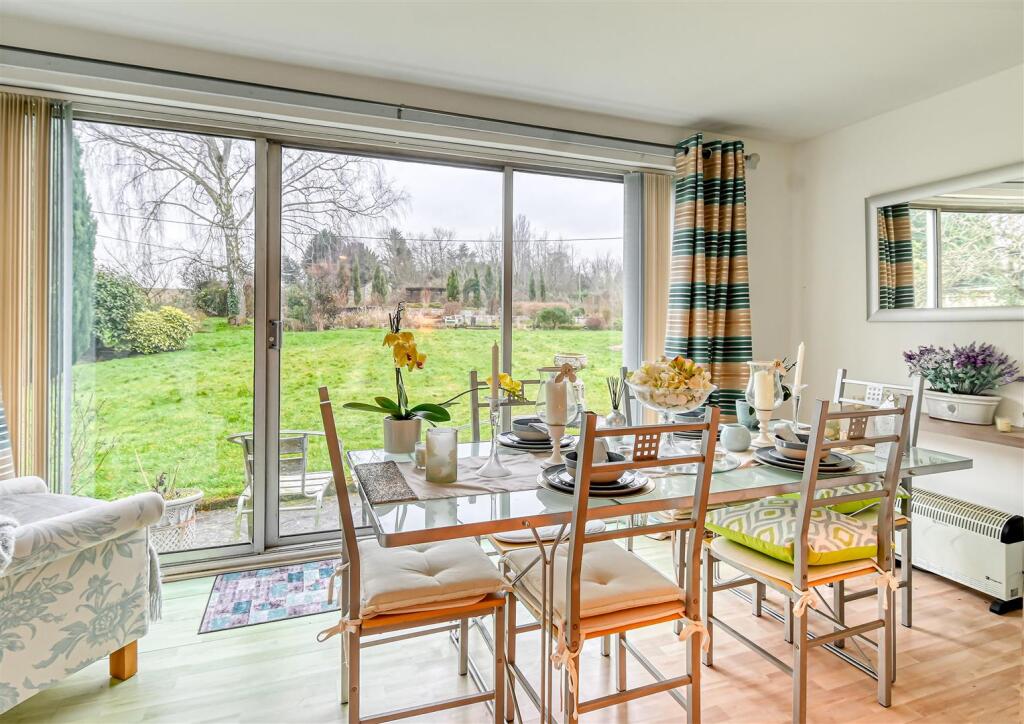 The Lotus Studio-14.jpg