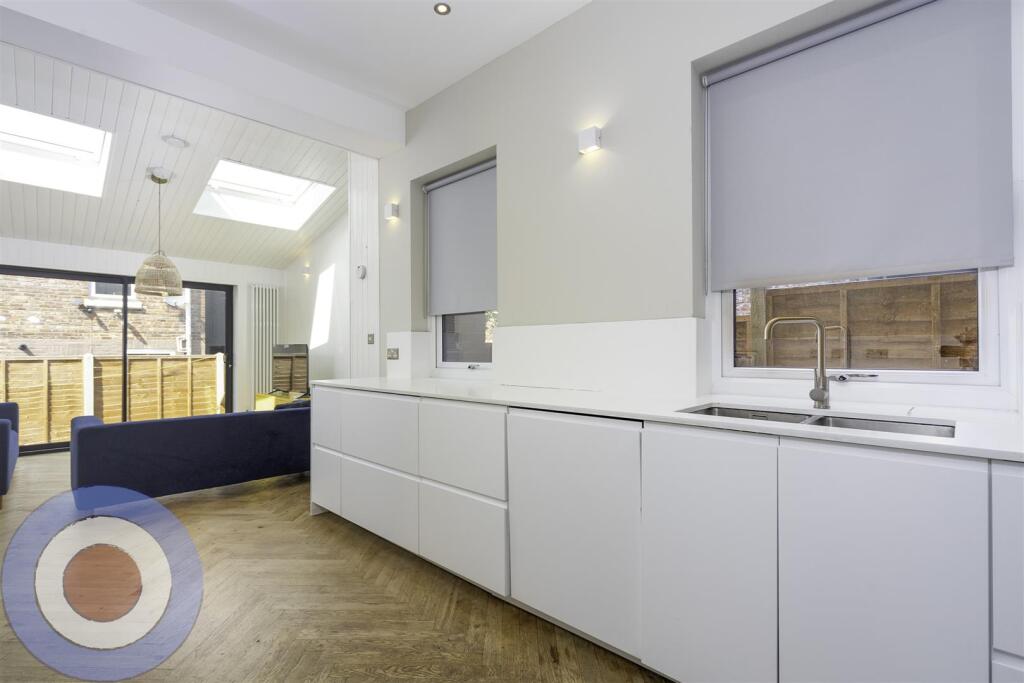 kitchen_2-Edit.jpg