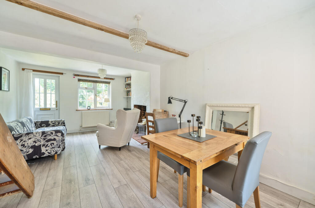 1305724-13-684992...