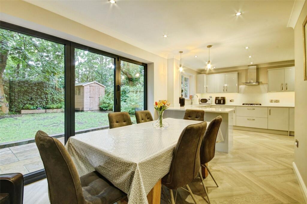 Kitchen Diner