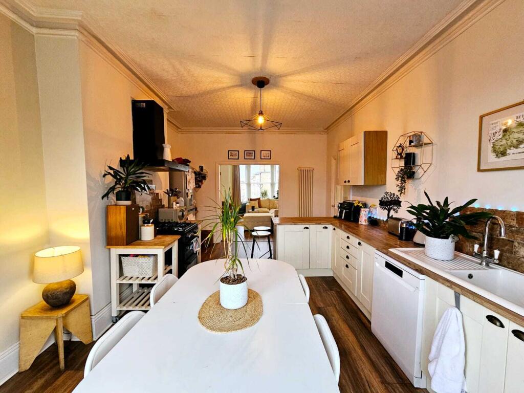 4e23fafa-540a-45a3-9f5a-09015616f47f