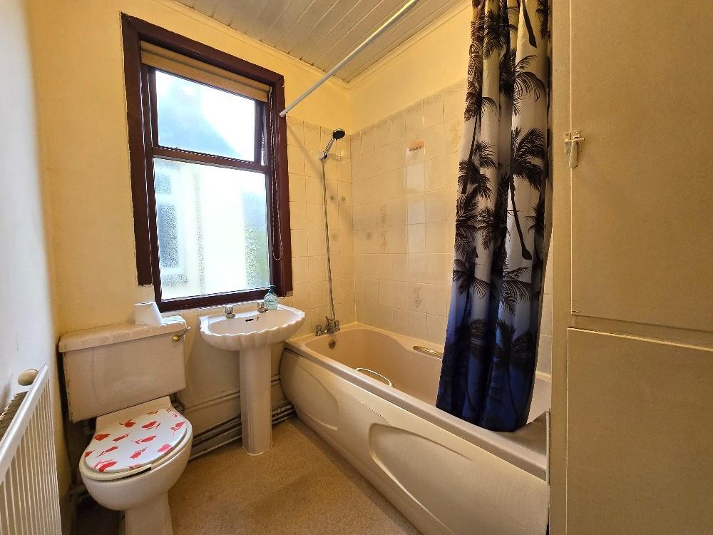 Hugh Road, Stoke - Bathroom.jpg
